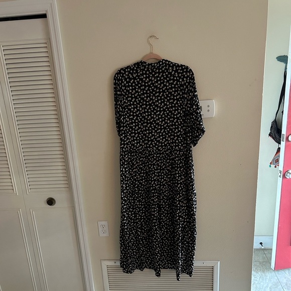 Natural Life Rebecca Boho black Floral Tiered shirt Midi maxi Dress L​ - Picture 9 of 14